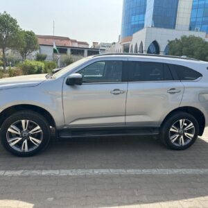 Voitures d'occasion, nissan, ford, kia